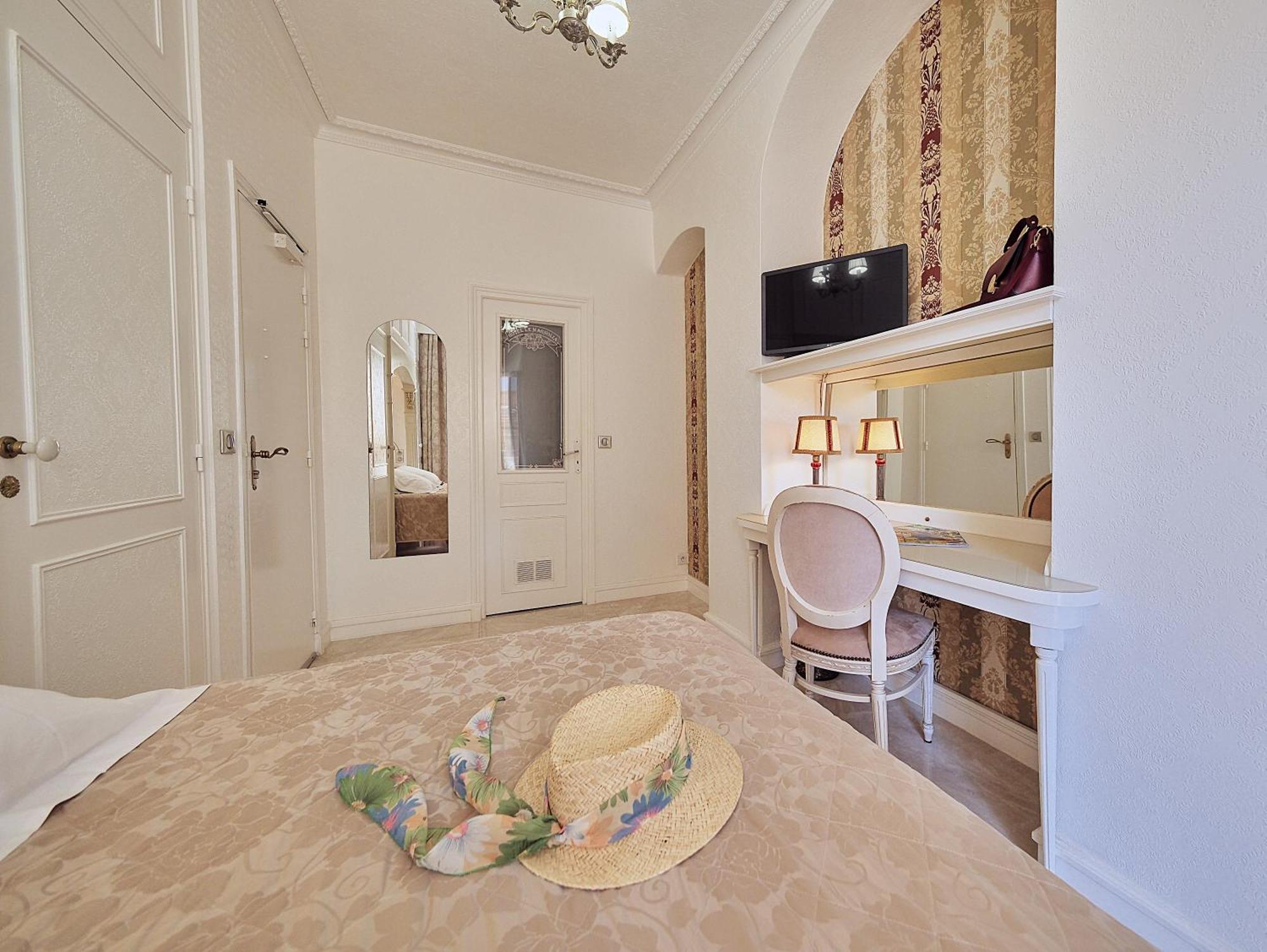 Hotel Le Magnolia Calvi  Esterno foto